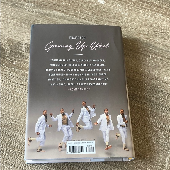 Growing Up Urkel: A Memoir by - Hardcover Book - Picture 4 of 4